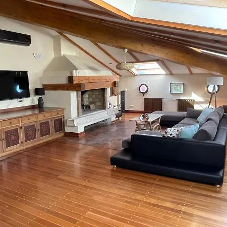 Apartma Unique Spacious With Terrace *