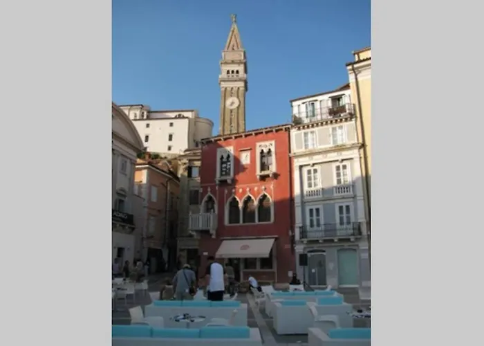 Lägenhet Unique Spacious With Terrace